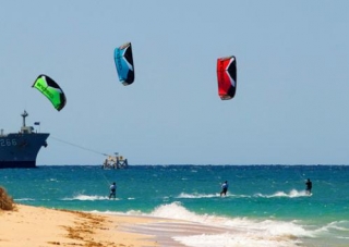  kitesurfing on the beach 